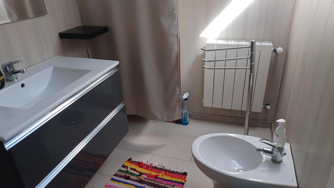Il Monolocale Apartment ตูริน ภายนอก รูปภาพ